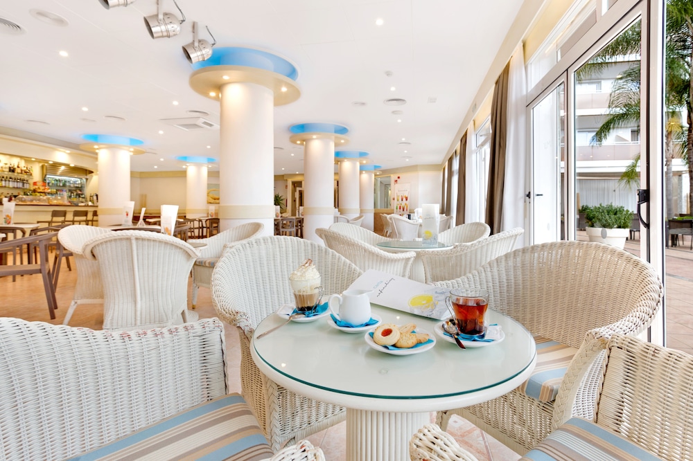 Sumus Hotel Monteplaya and Spa - Adults Only 38/50