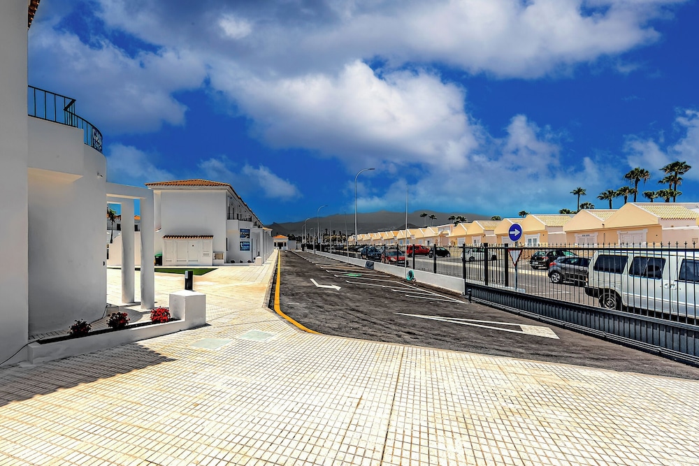 Ocean Boulevard Tenerife 34/50