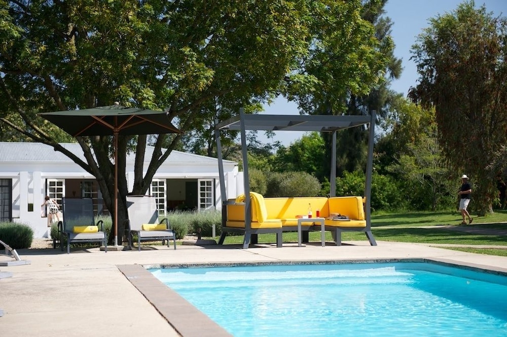 Bloomestate Luxury Retreat 1/61