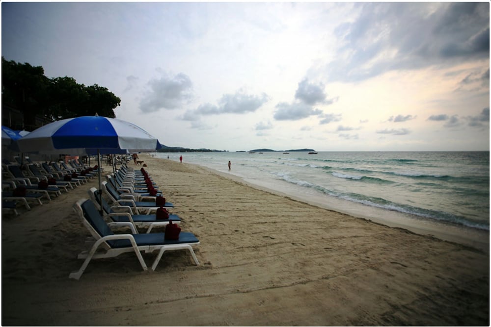 Chaweng Cove Beach Resort 61/72