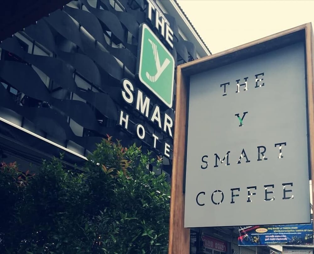 The Y Smart Hotel 3/28