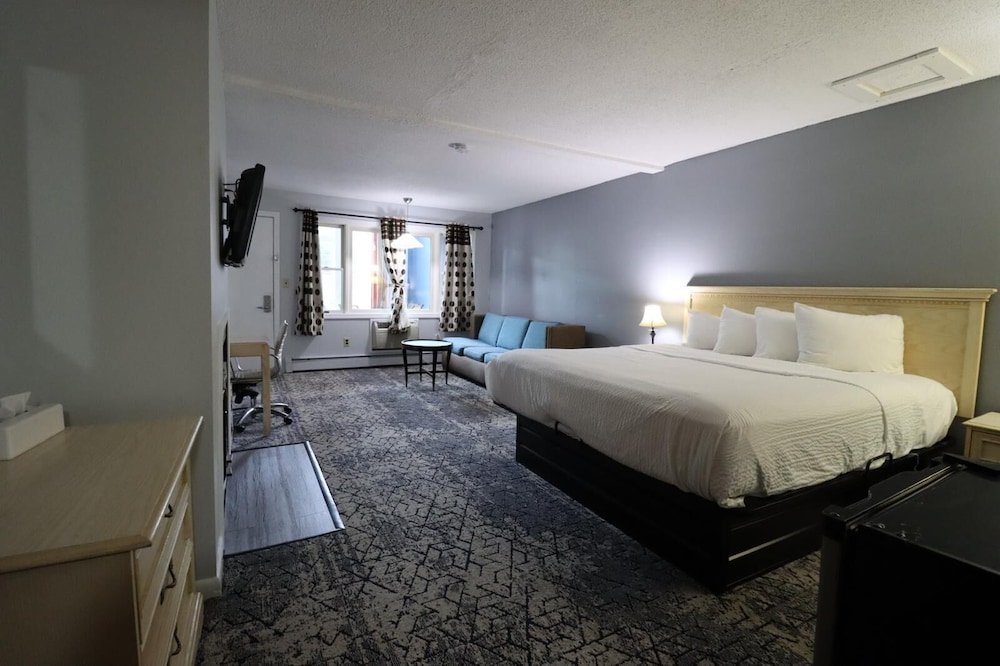 Travelodge By Wyndham Lincoln Near White Mountain 26/53