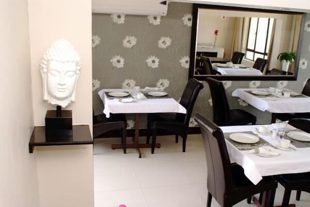 Sanchia Luxury Guesthouse 18/27