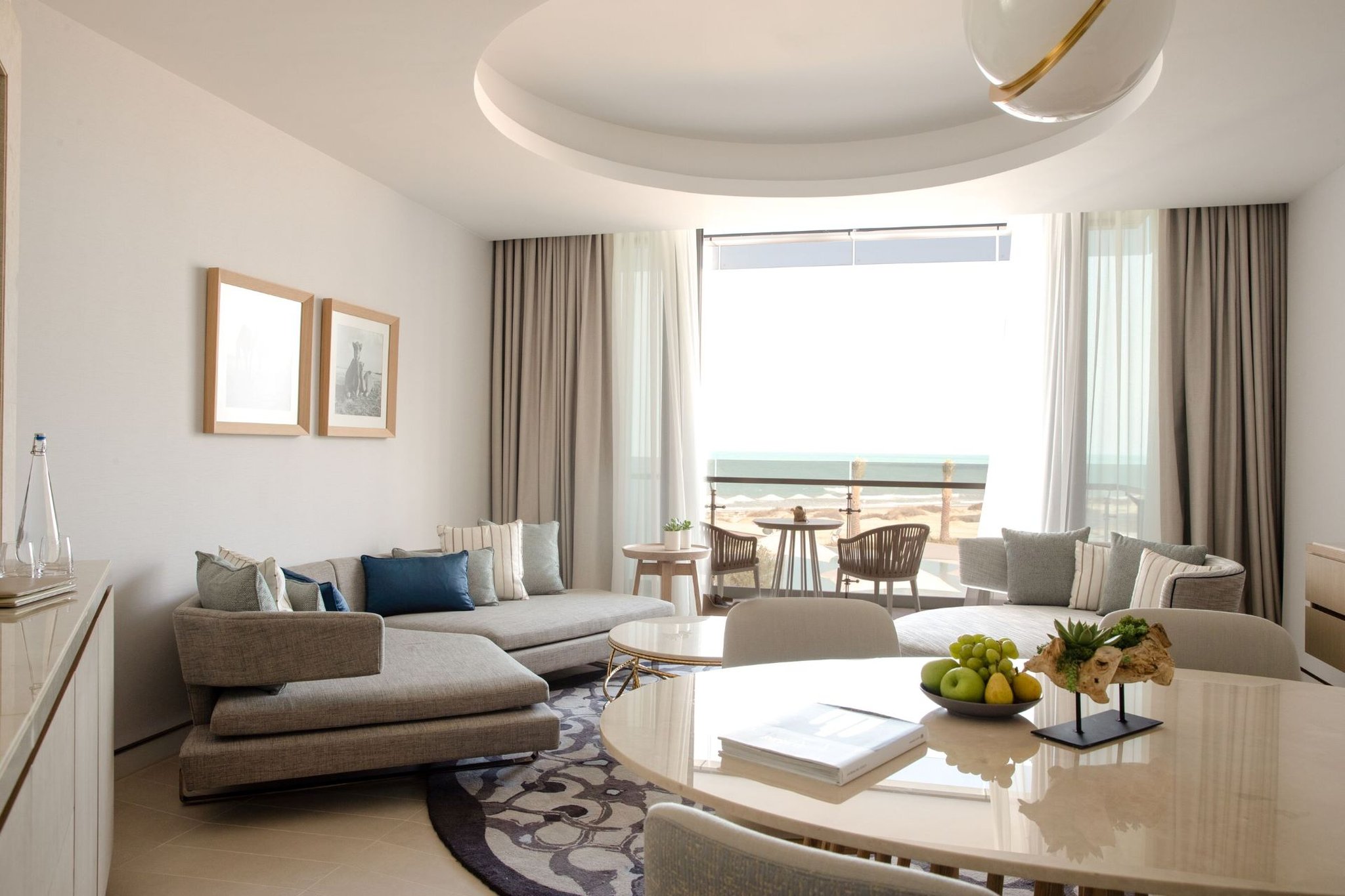 OCEAN, SUITE
