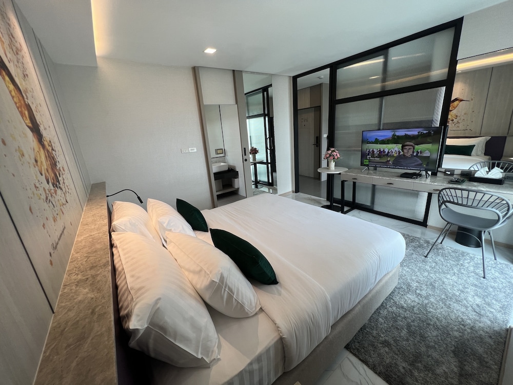 ARNI Skye Hotel 14/37