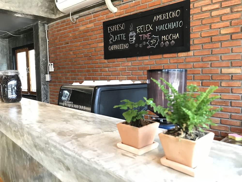 Tonfang Hotel 15/49