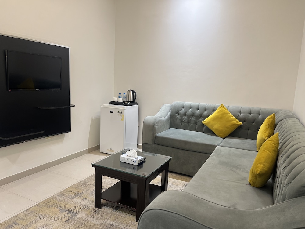 فندق وافي حائل للشقق الفندقية(Wafi Hail Hotel Apartments) 24/28