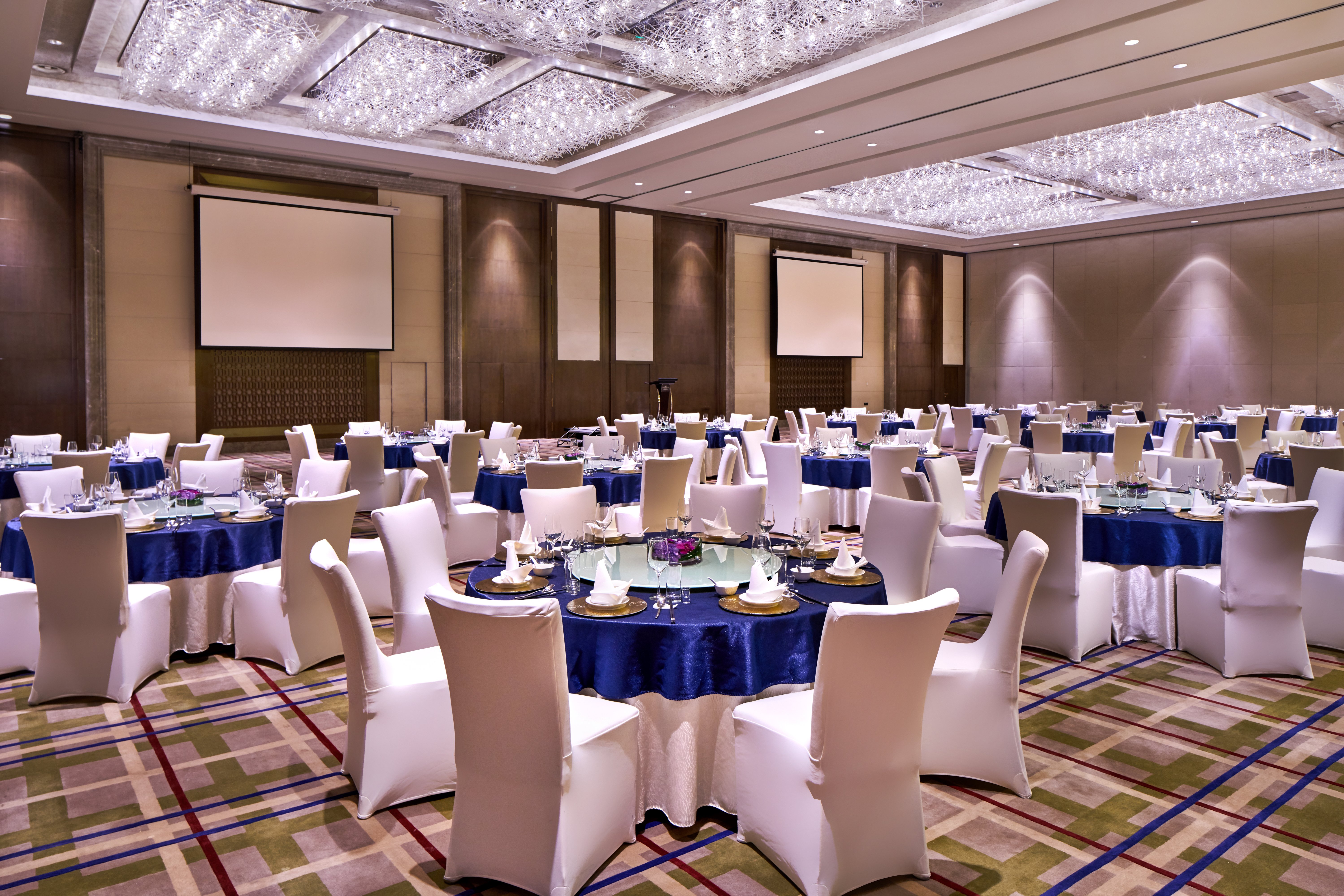 Crowne Plaza Beijing Lido 64/76