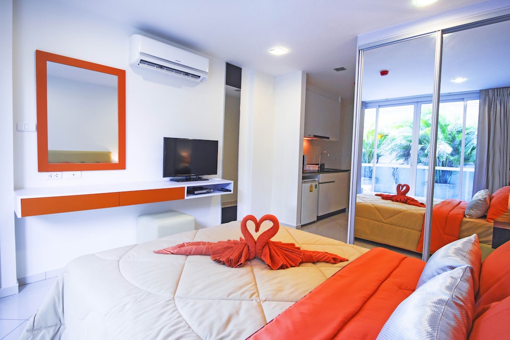 Art On The Hill By Pattaya Sunny Rentals 38/46