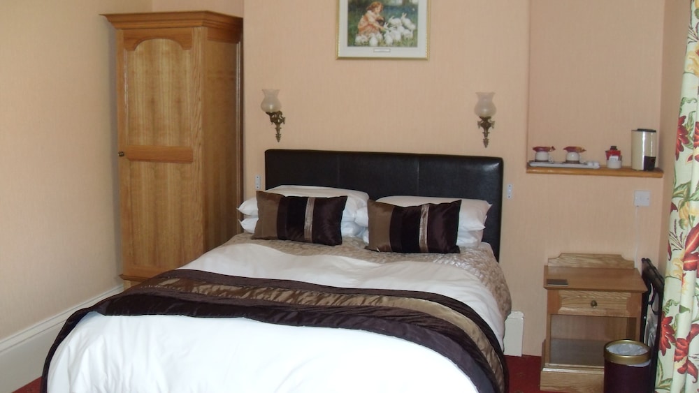 Hundith Hill Hotel 23/66