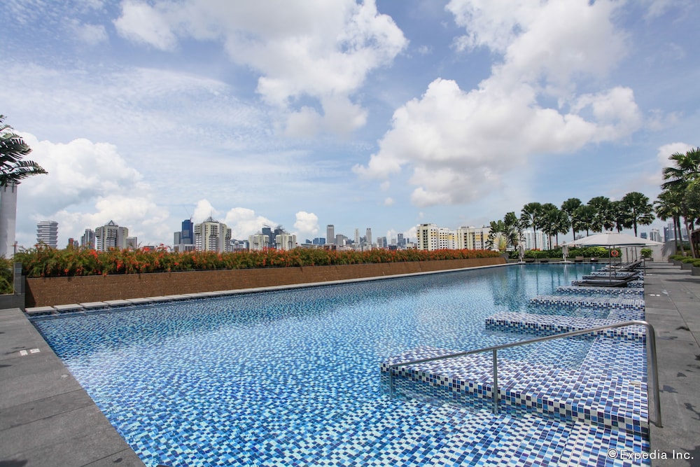 One Farrer Hotel 43/69