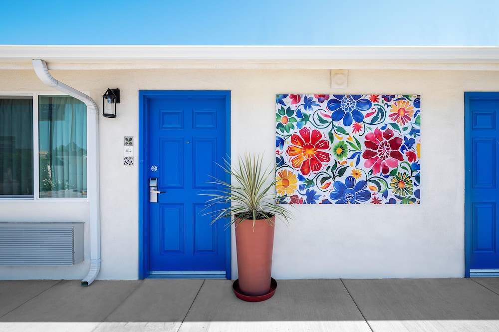 La Casita Inn 5/34