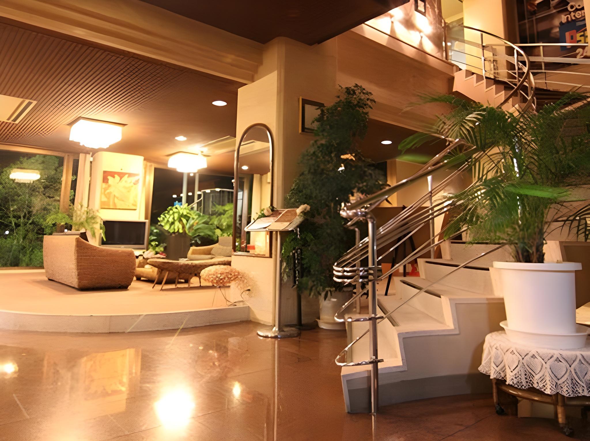 Sun Plaza Hotel 27/37
