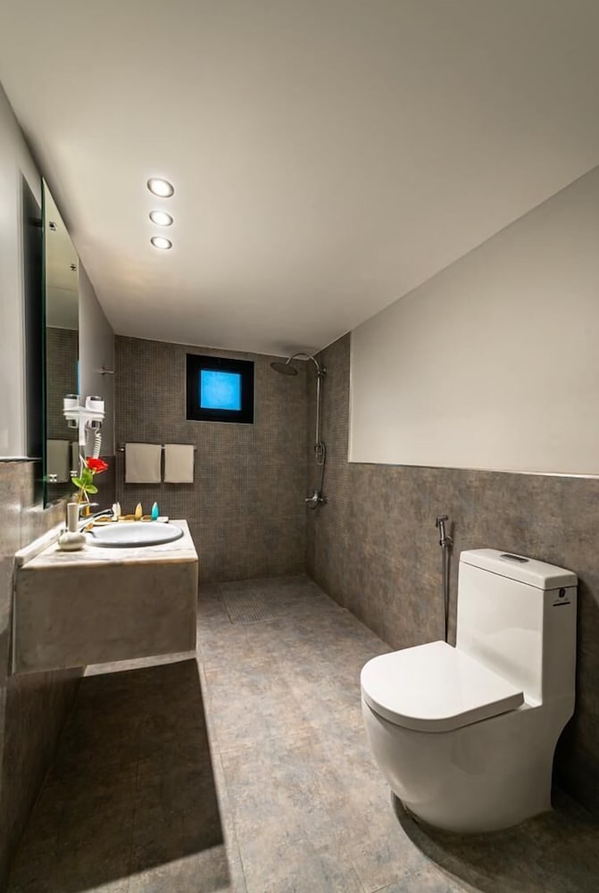 منتجع وسبا هدب الخبر(HDB Al Khobar Resort and Spa) 54/55