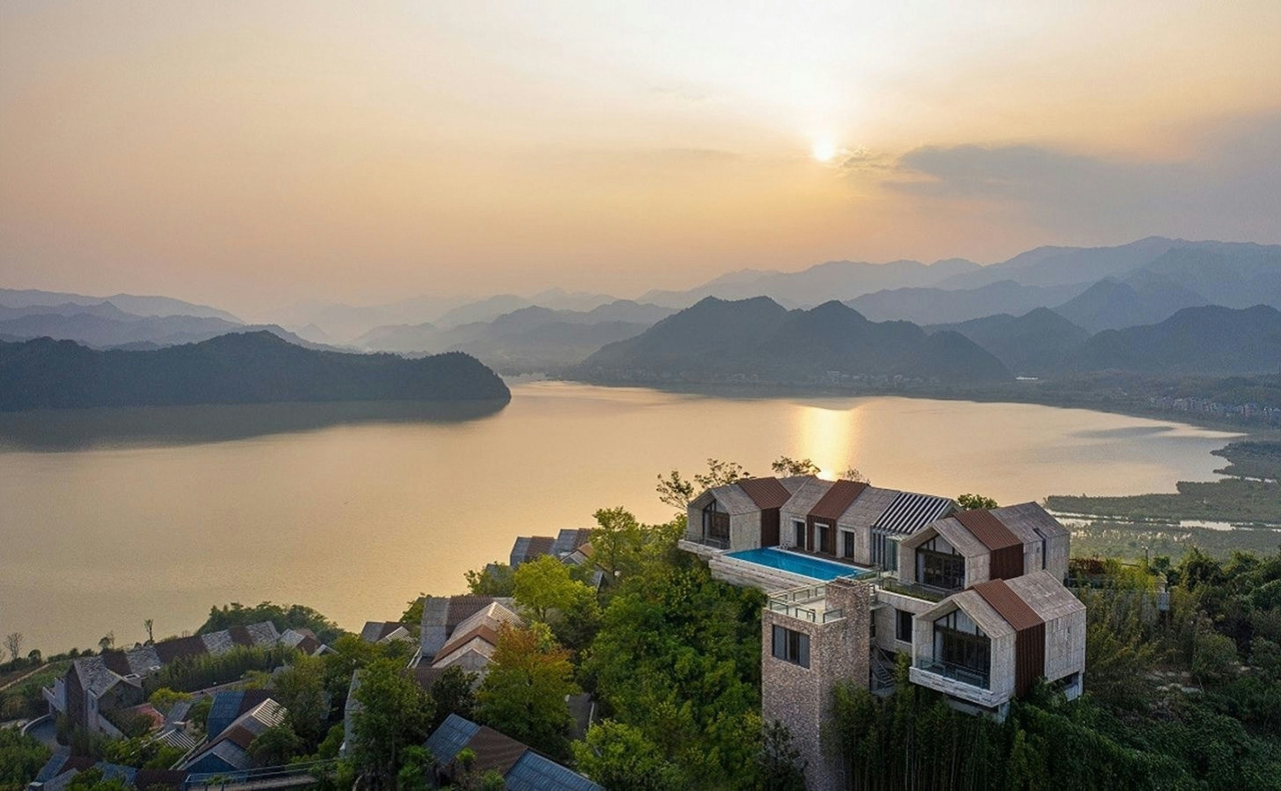Conrad Hangzhou Tonglu 25/31