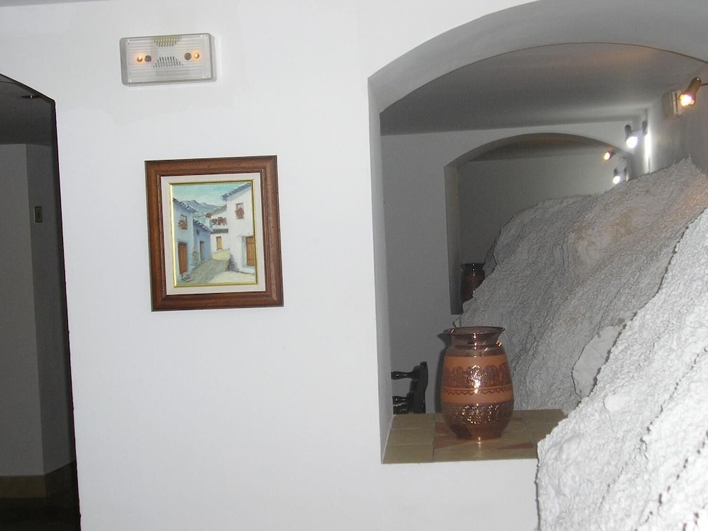 TUGASA Hotel Arco de la Villa 35/47