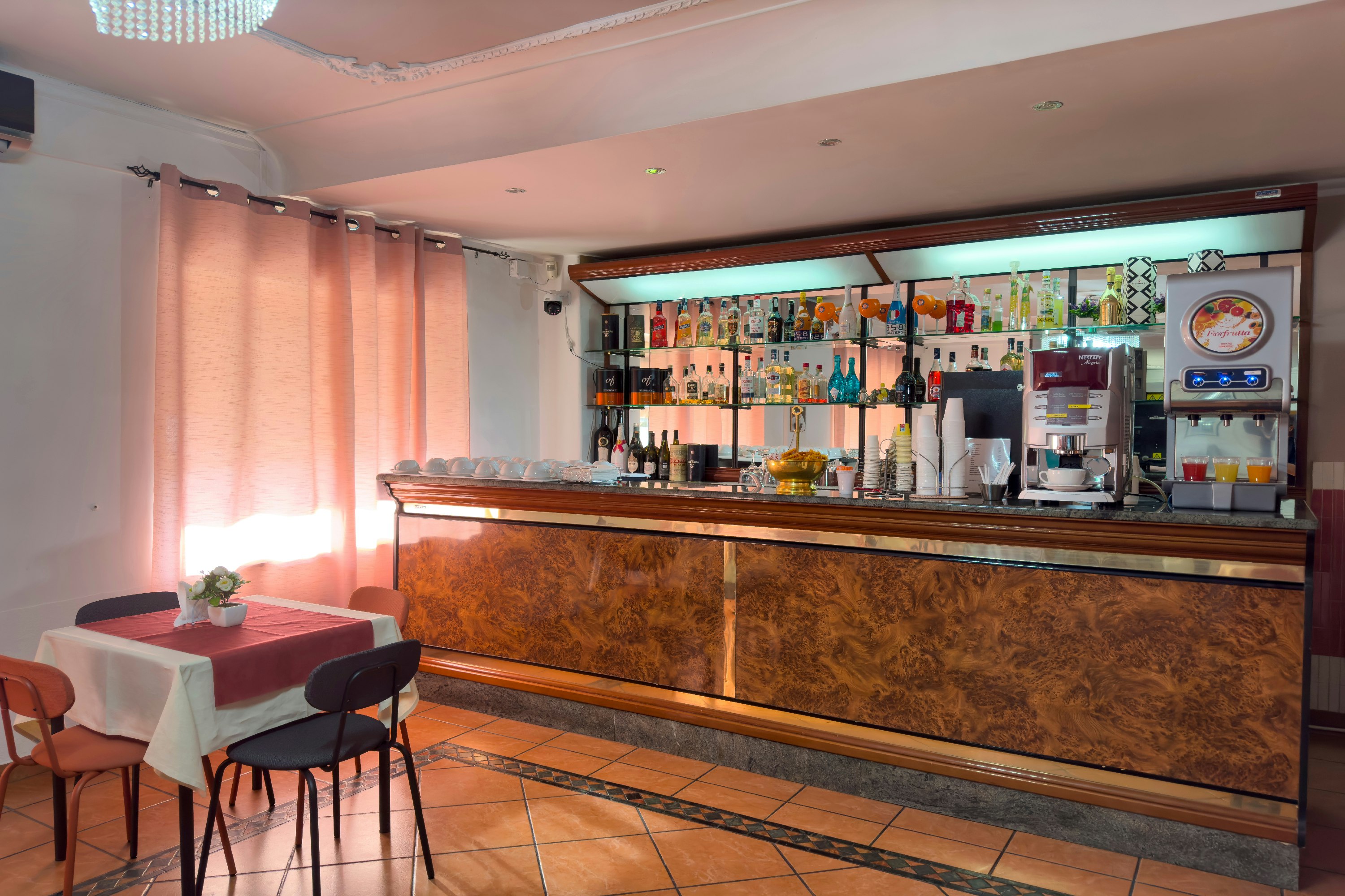 Hotel Martini 8/34