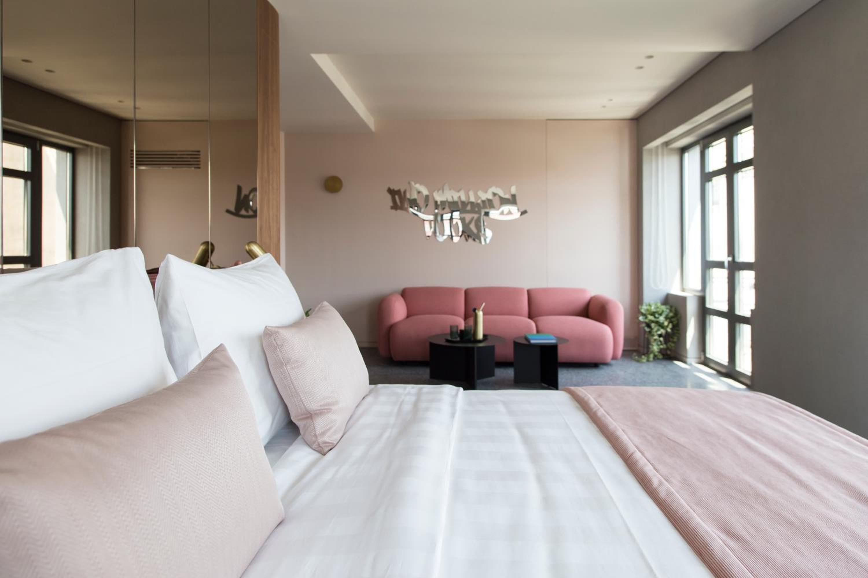 Suite, King Bed, Acropolis View