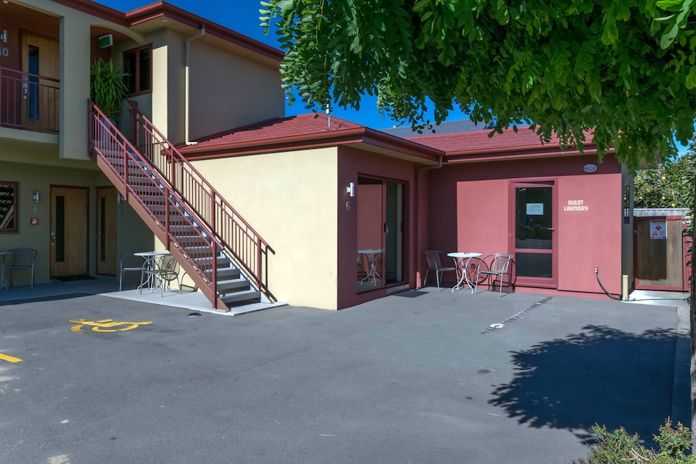 Blenheim Spa Motor Lodge 3/47