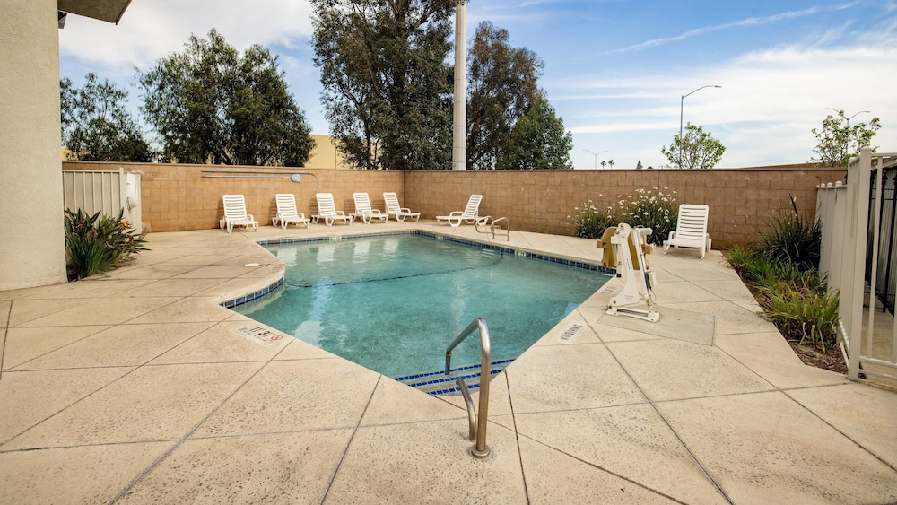 Motel6 Ontario, CA - Airport 42/61