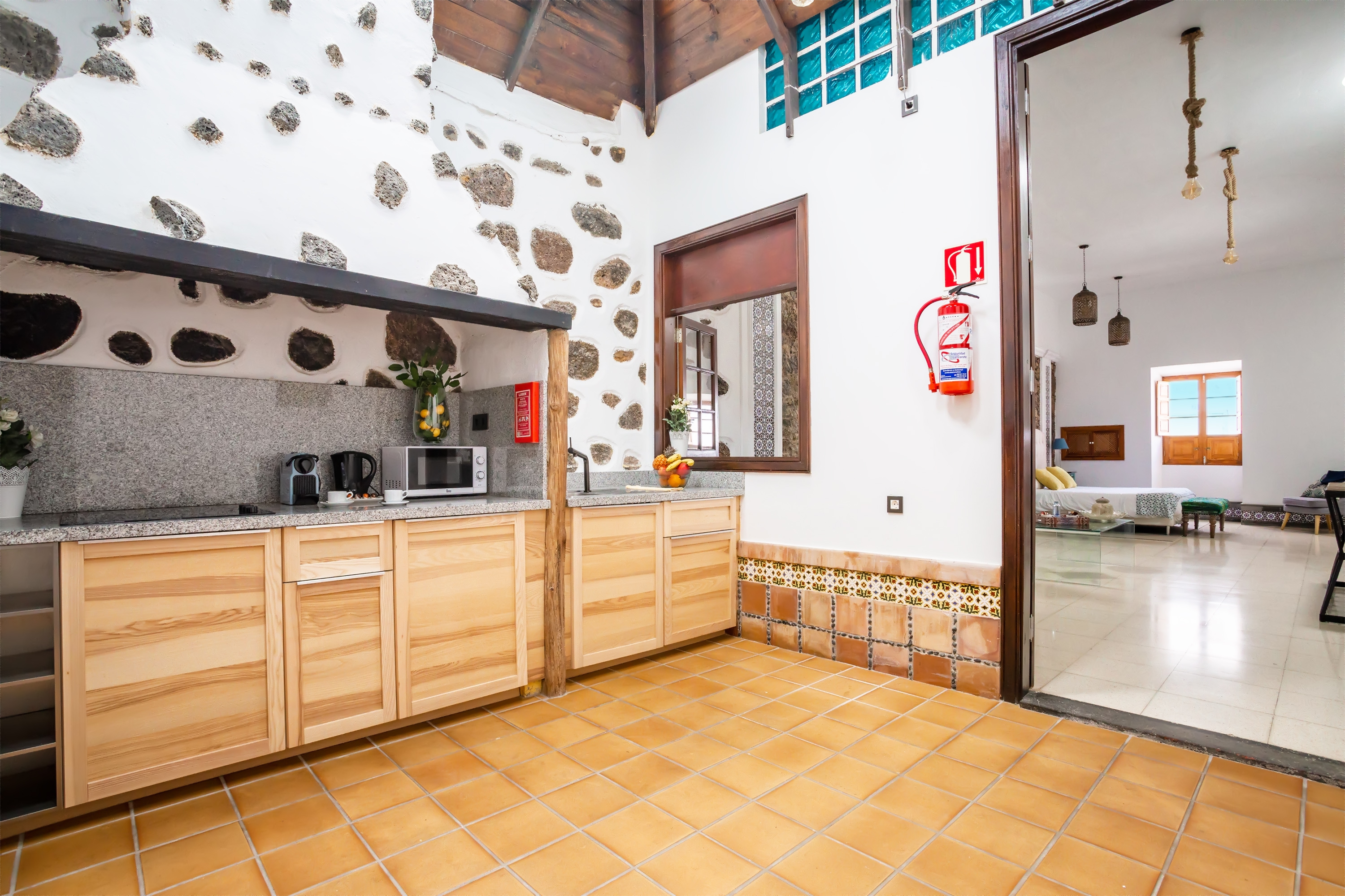 El Charco Suites 3/50
