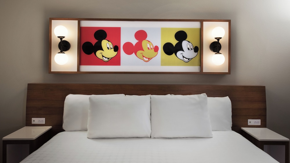 Disneys Pop Century Resort 26/50