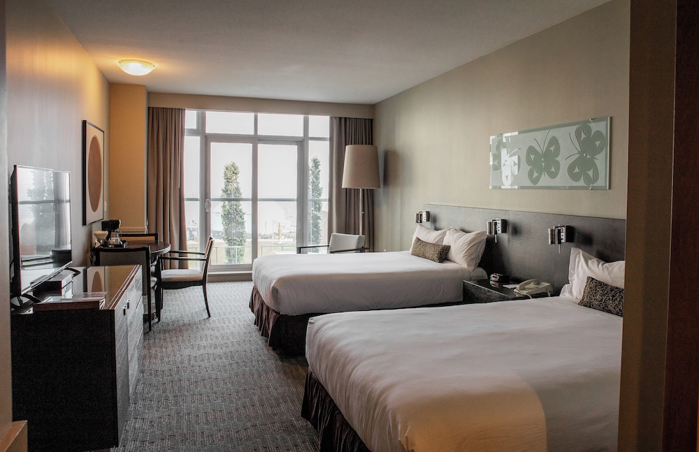 Room, 2 Queen Beds, Sea View