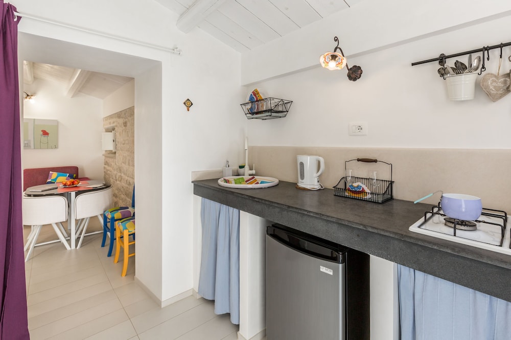 Scicli Albergo Diffuso 48/50