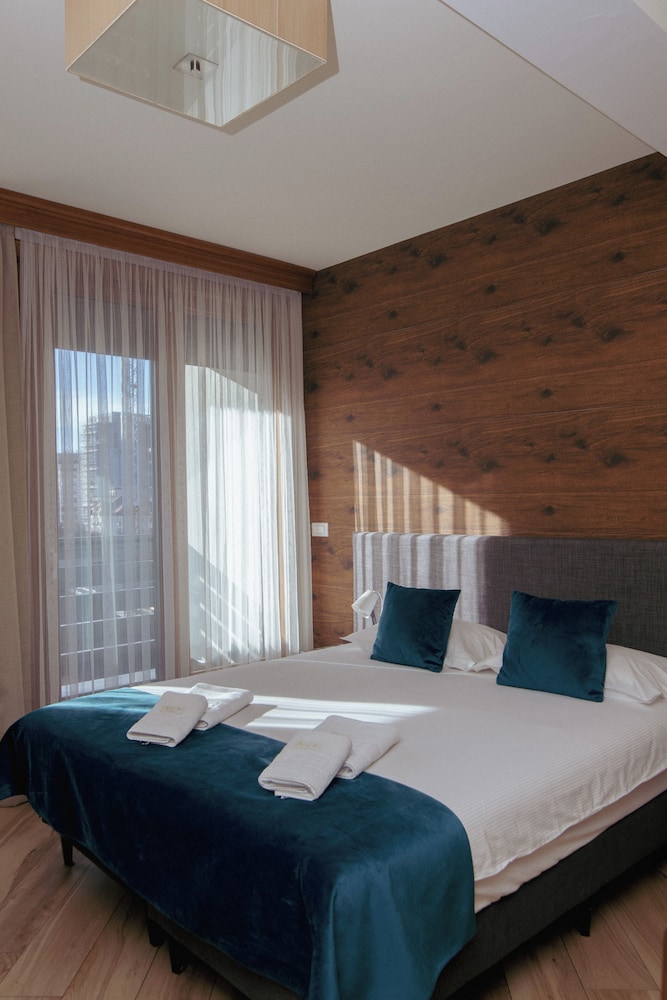 Central Inn Zlatibor 5/50