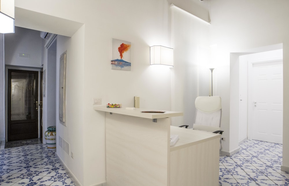 Morelli Suite 4/50