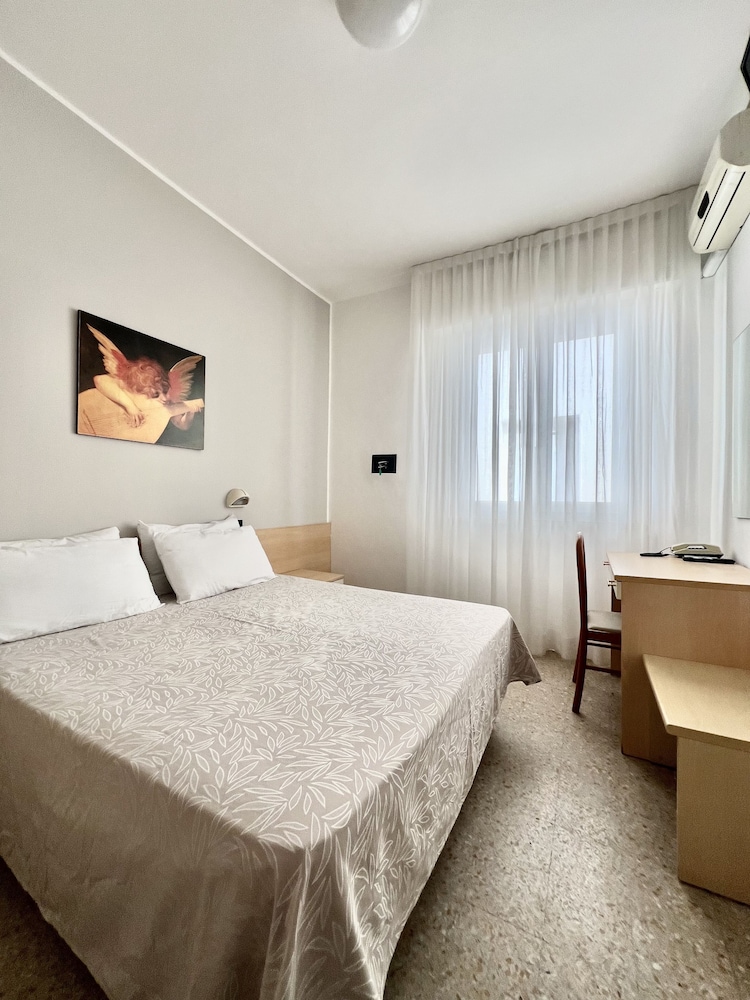 Hotel B&B Ardea Rimini 17/34