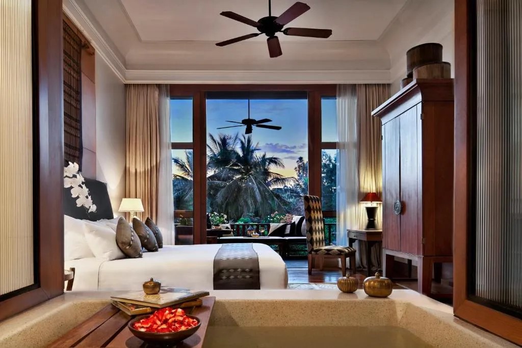 Club Lagoon View Junior Suite