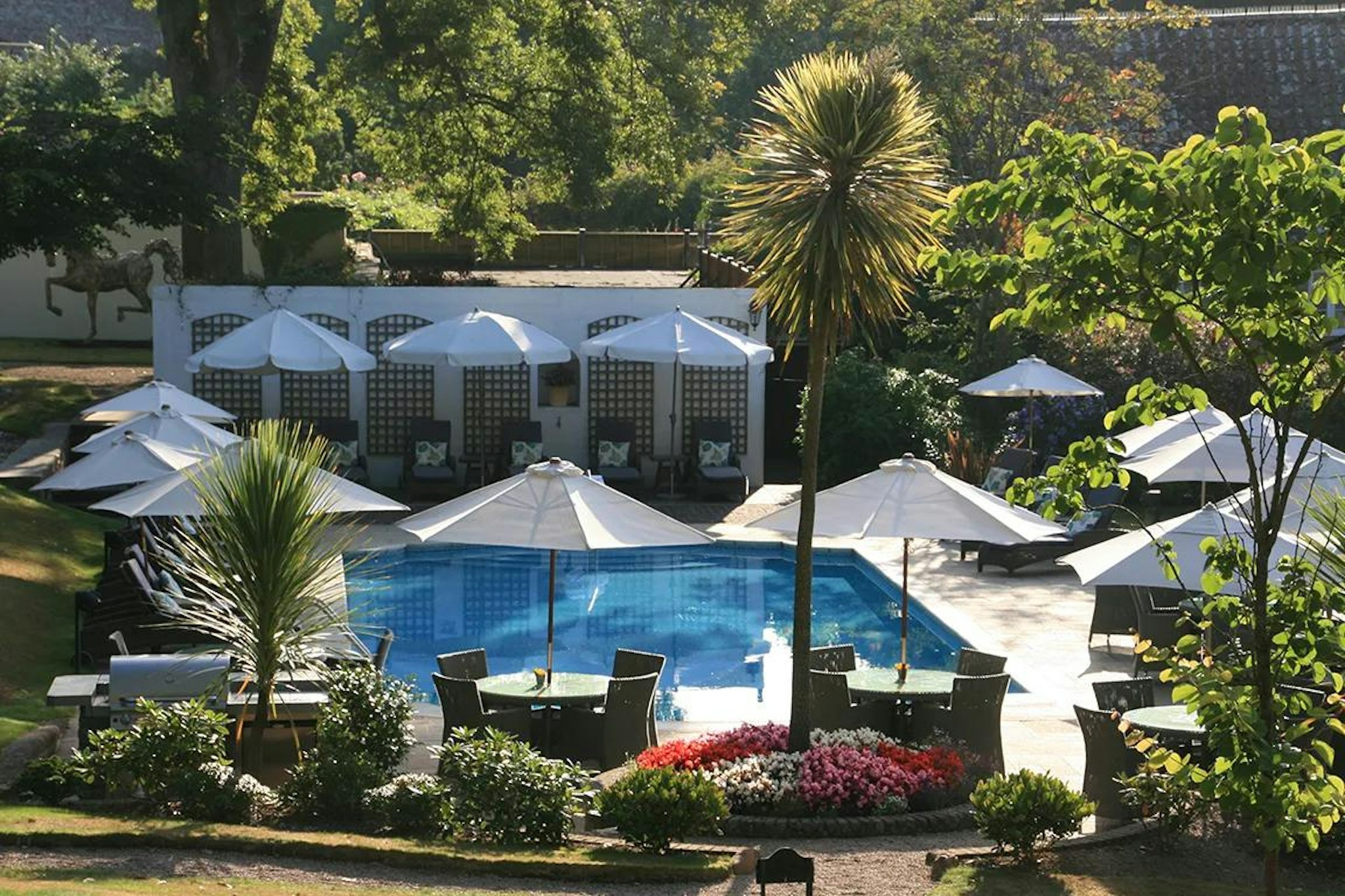 Longueville Manor 65/69