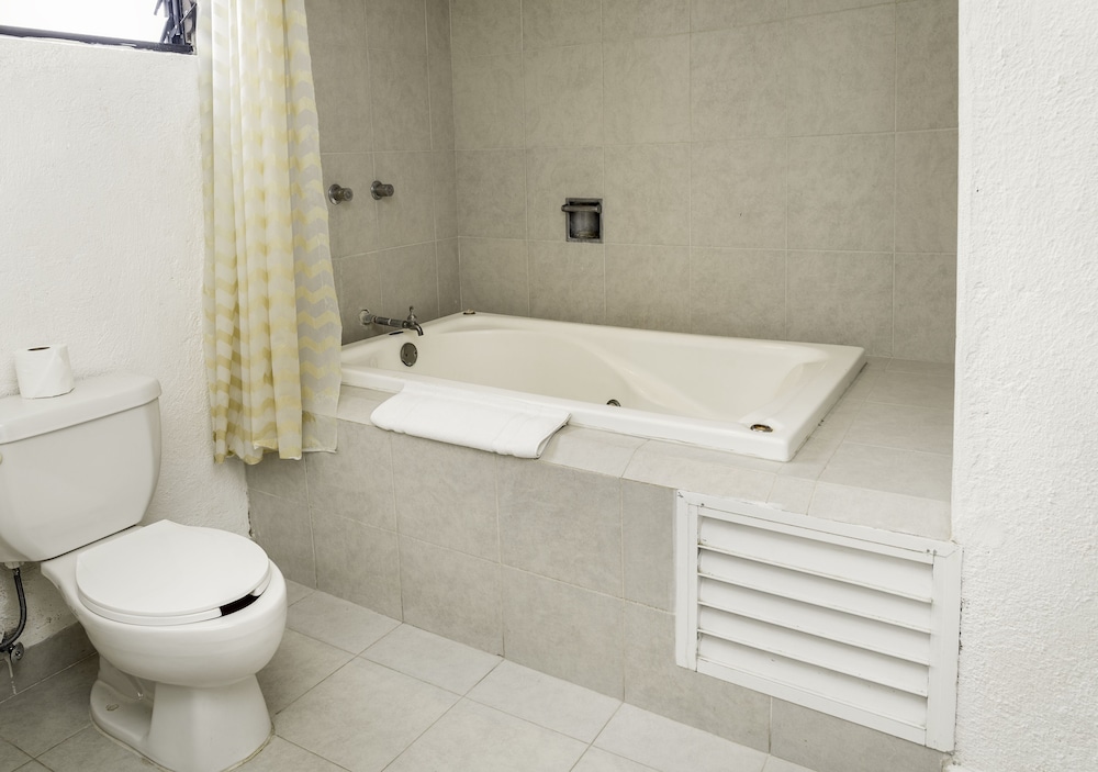 Hotel Maya Turquesa 36/41