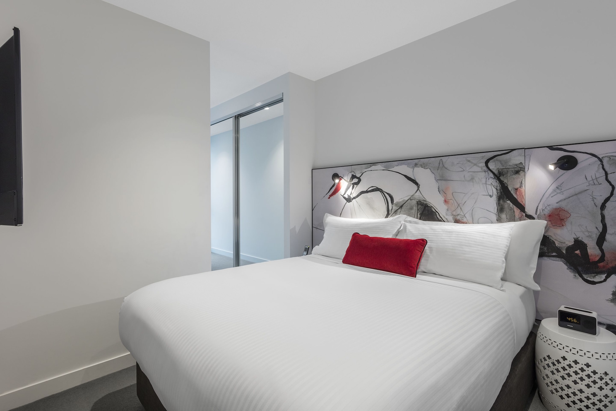 1 BEDROOM, APARTMENT
