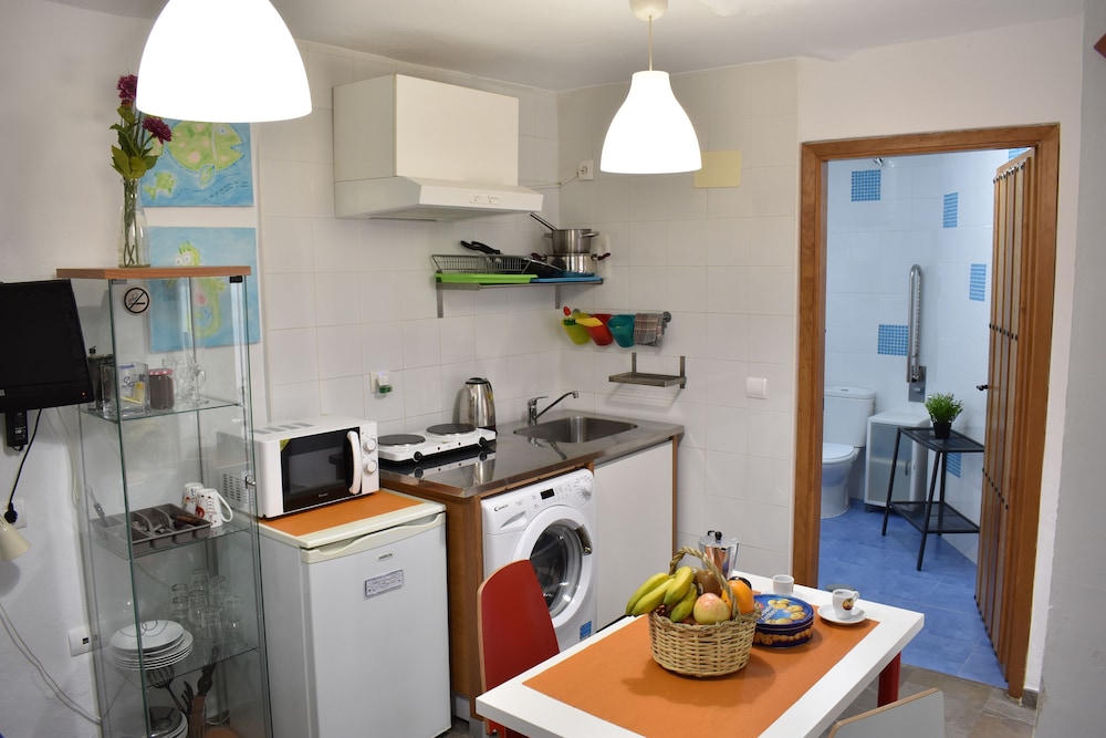 Economy, Studio, Double Bed, Courtyard View, Sofa, Terrace