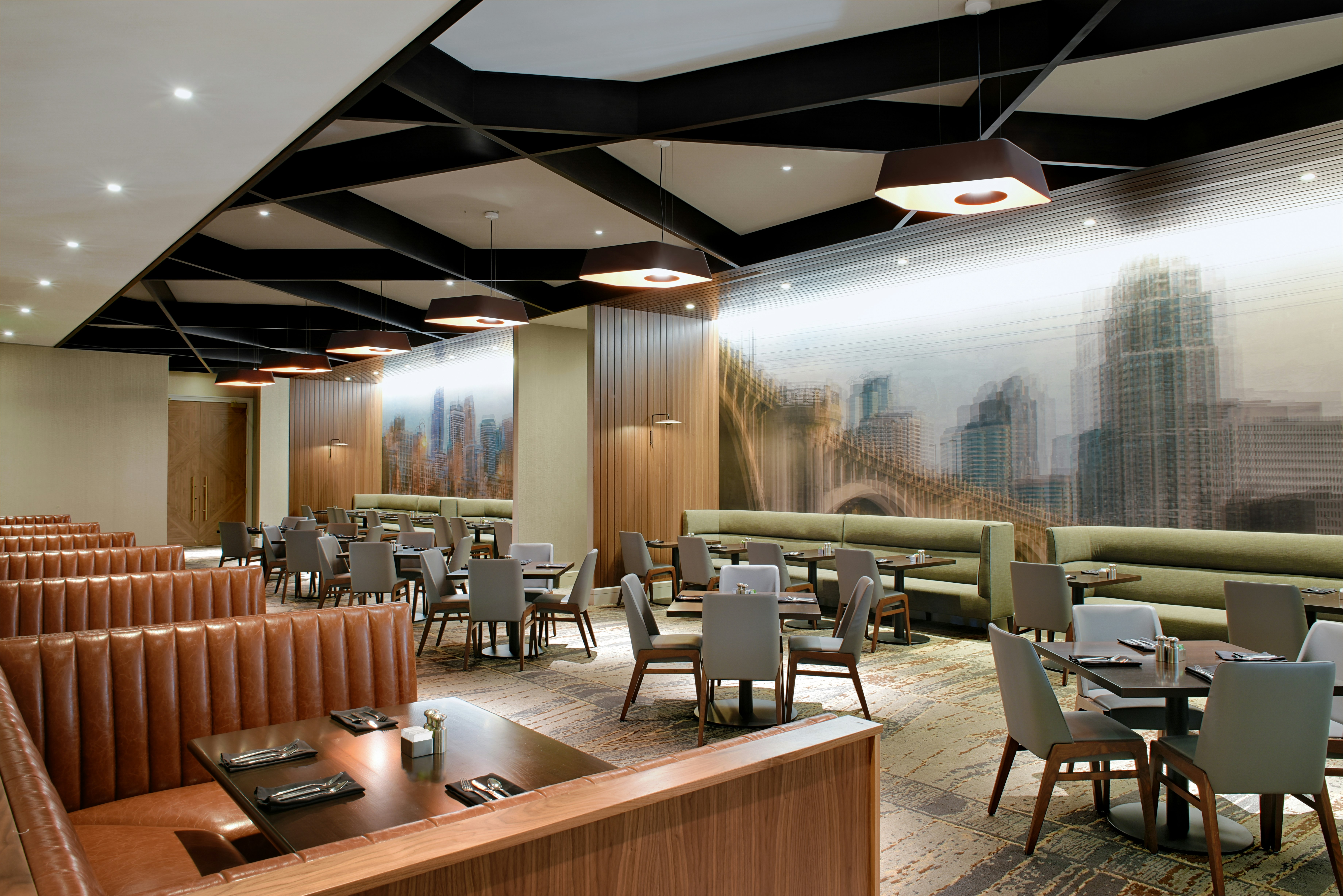 Hilton Minneapolis 55/78