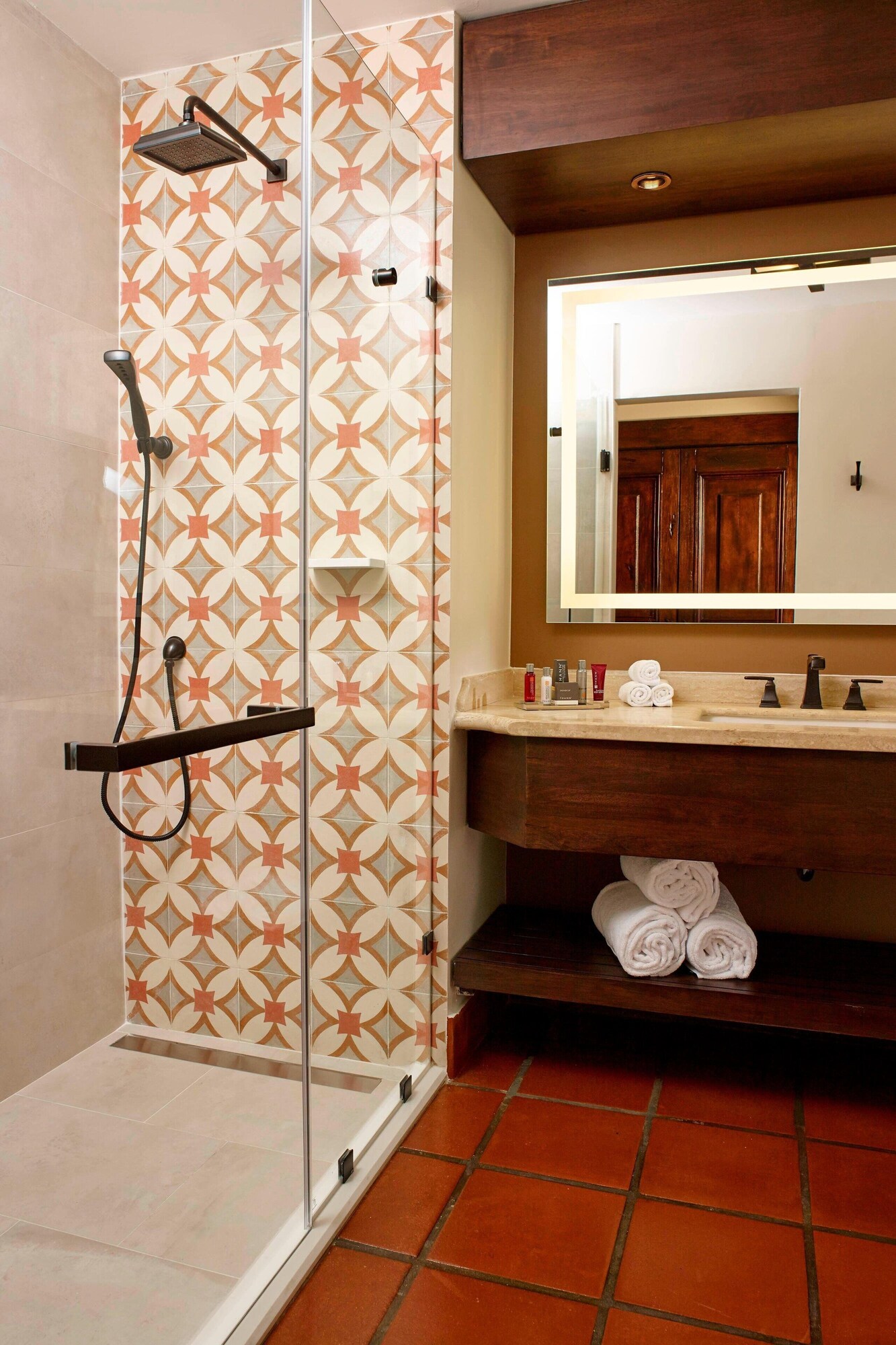 غرفة بسرير كينج بإطلالة على الجبل، Costa Rica Marriott Hotel Hacienda Belen 5/6