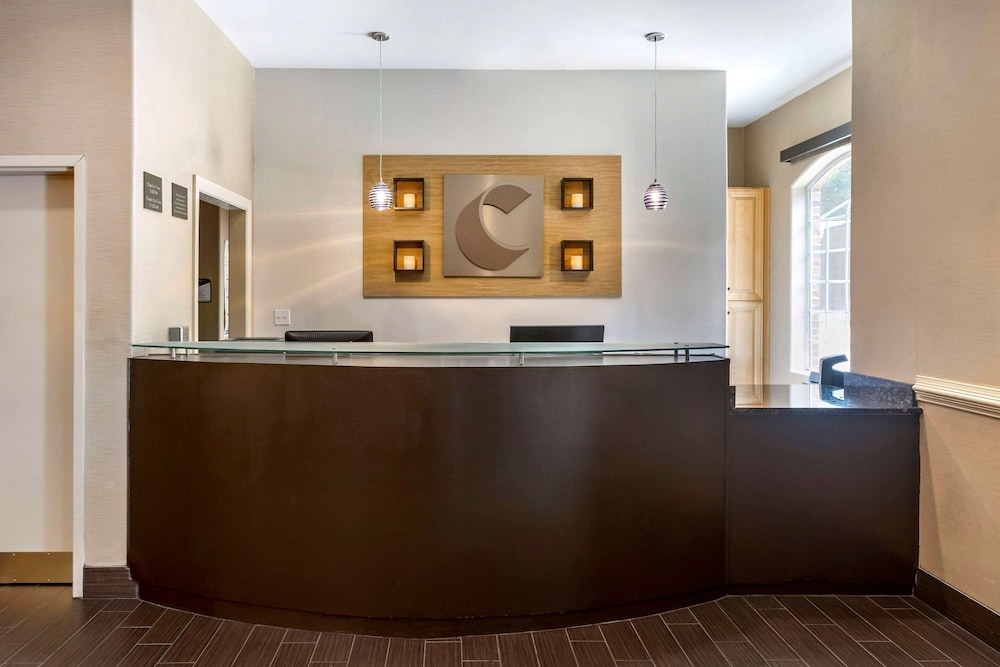 Comfort Inn & Suites Villa Rica, GA 4/47