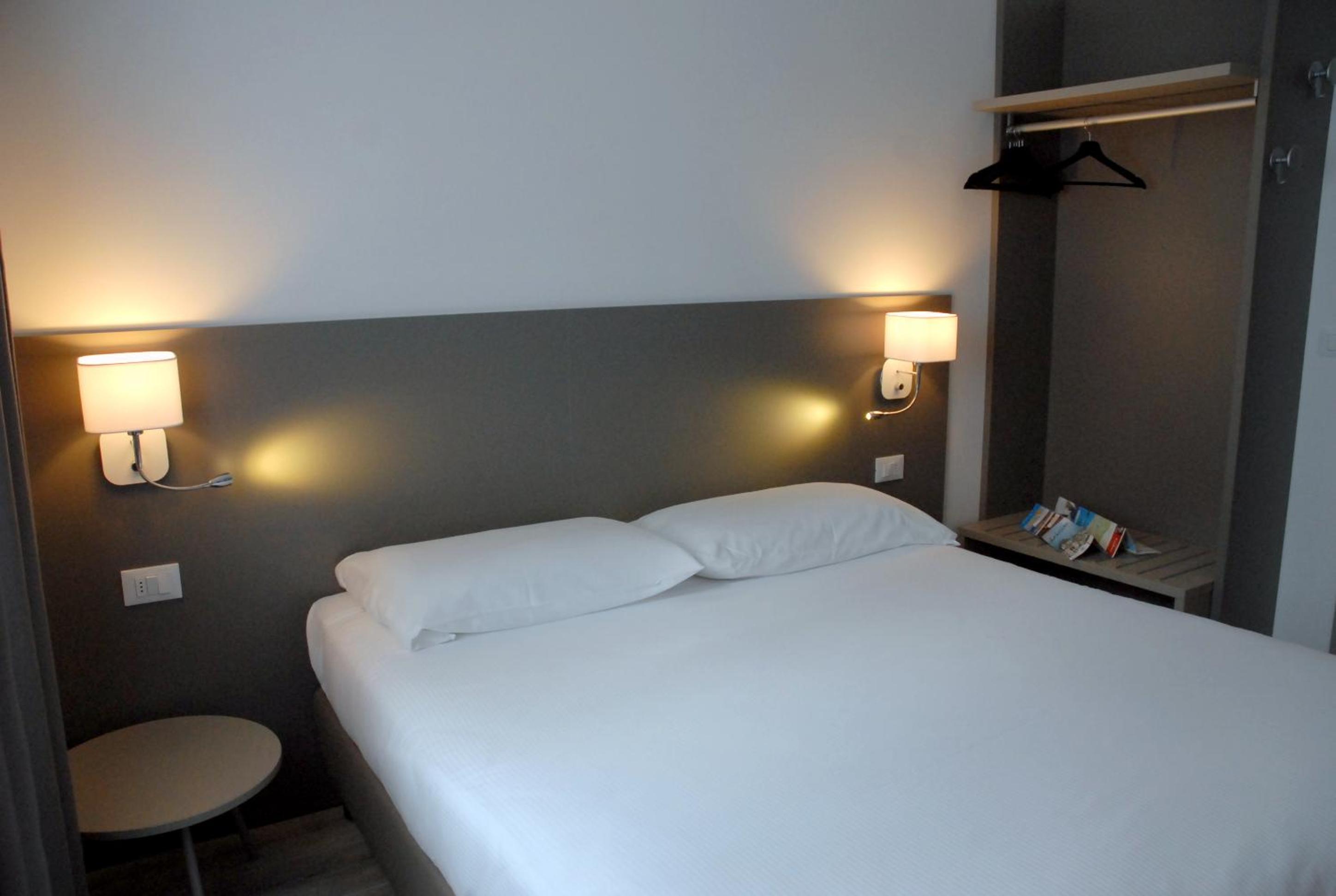 غرفة سوبيريور بسرير مزدوج أو سريرين منفصلين، Albergo Ristorante Sonia 3/10