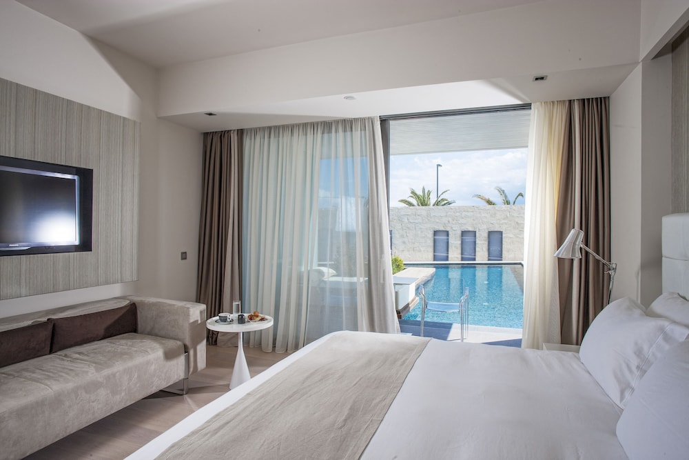 Aqua Blu Boutique Hotel and Spa - Adults Only 30/70