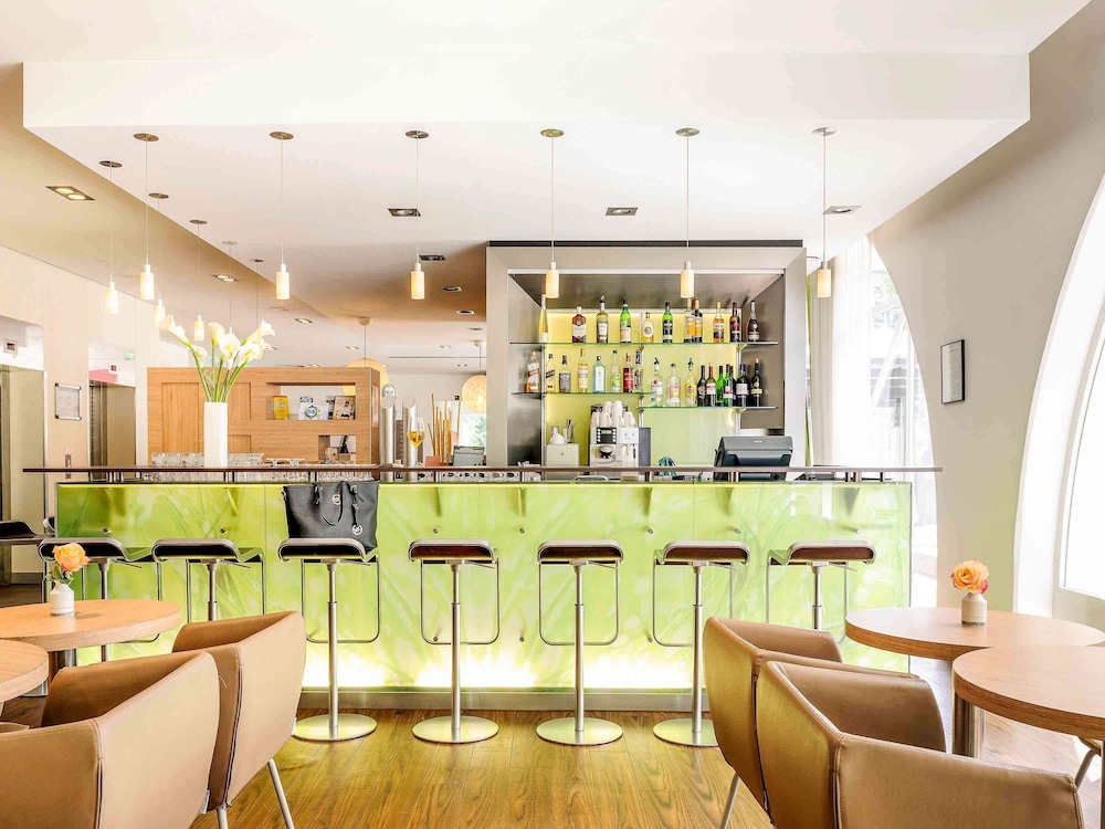 B&B HOTEL Bochum Hbf-Sud 3/56