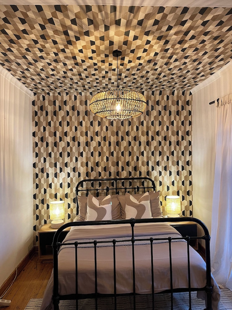 Sandton Farmhouse Executive B&B 9/38