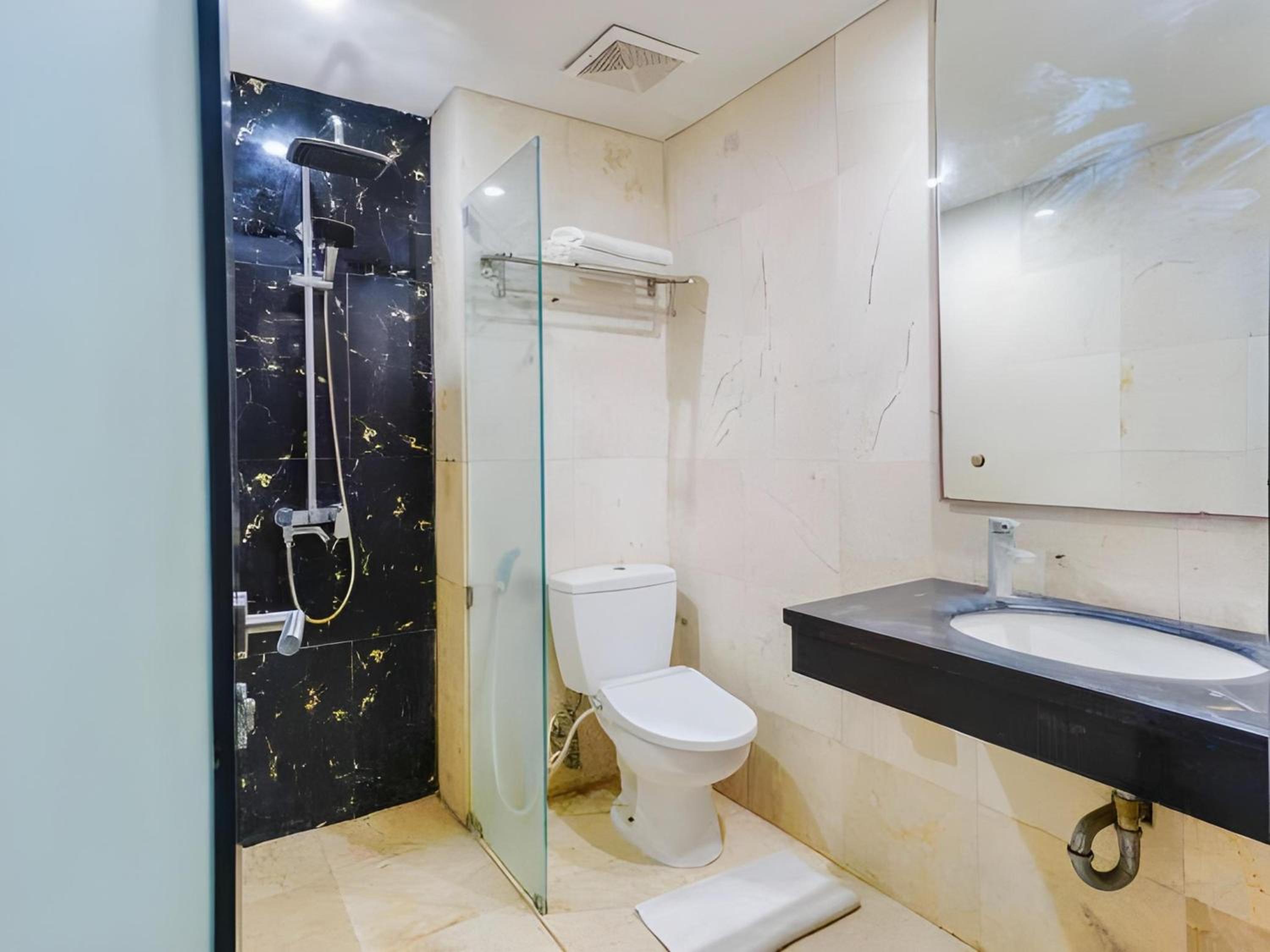 Townhouse Oak Princess Keisha 49/50