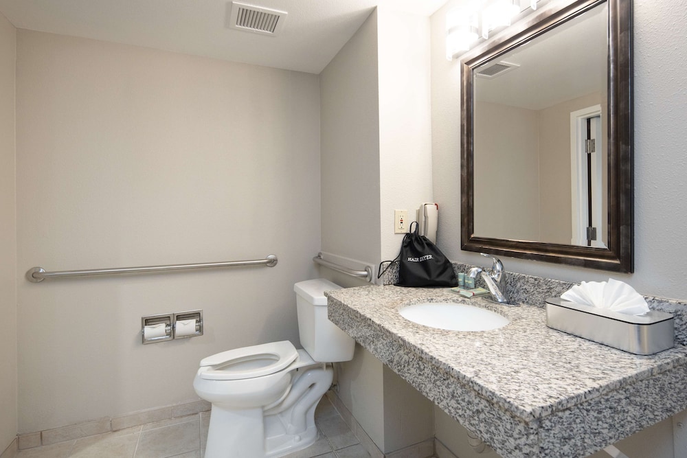 Best Western Inn & Suites San Mateo - San Francisco Airport 9/29