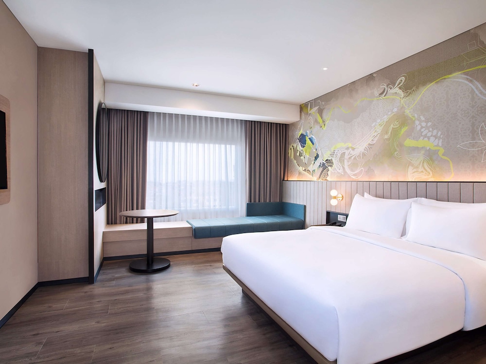 Mercure Bengkulu 11/66