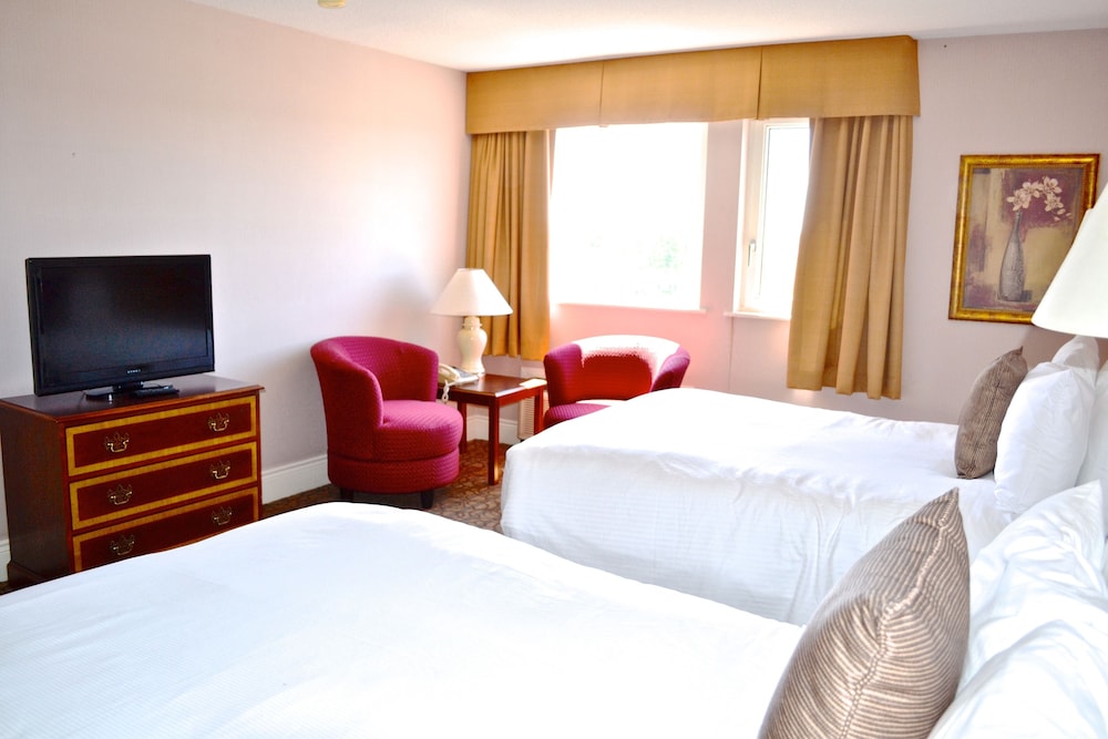 Inverary Resort 18/68