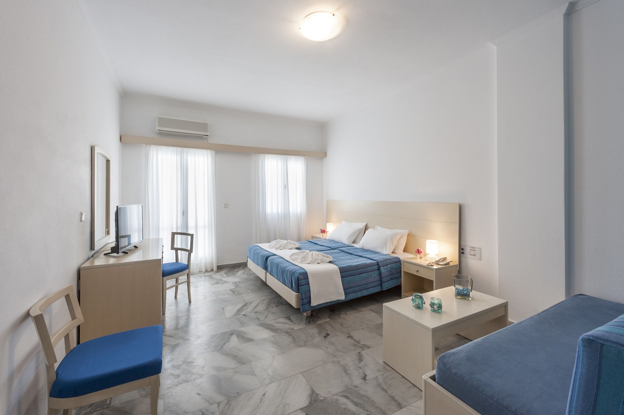 COMFORT, DOUBLE BED
