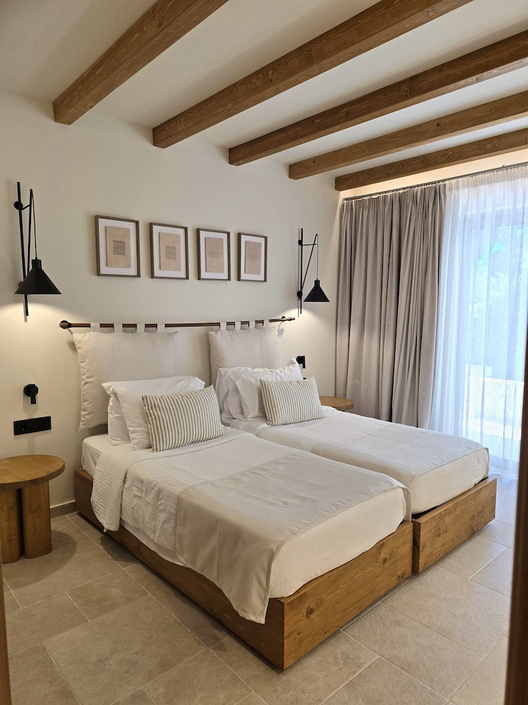 شقة بسريرين منفصلين مع سرير سحّاب إضافي مع أريكة، Aegean Houses 6/10