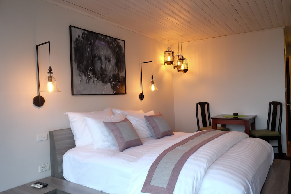 The Hill Station Boutique Hotel 7/20